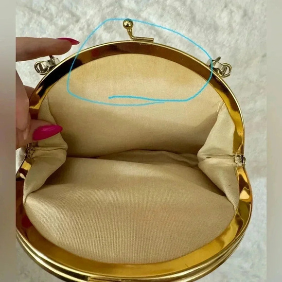 Vintage 80’s Chain Purse Wristlet Shoulder Bag 90’s Kitsch - Picture 4 of 11